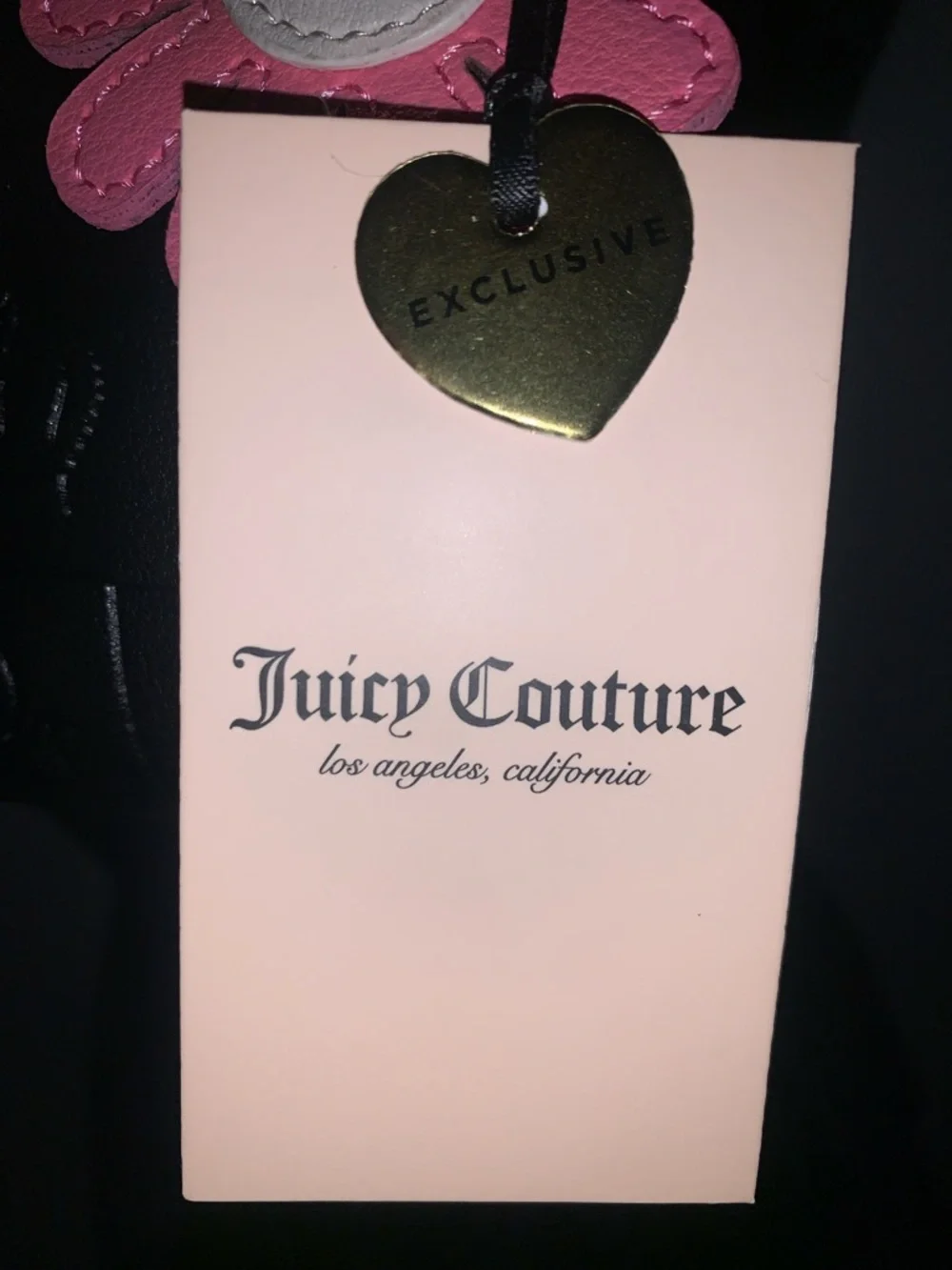 🆕 -Juicy Couture Pretty Pop Shoulder Bag with Gold Chain and Pink Flower Charm - Picture 2 of 8